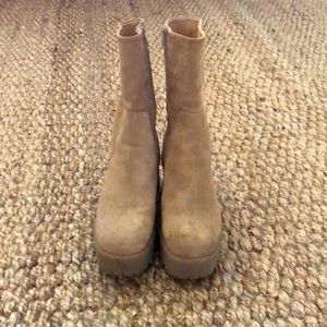 Steve Madden Tan Suede Platform Boots Size 39